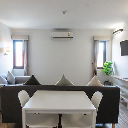 Carnation Residence Samut Prakan Dış mekan fotoğraf