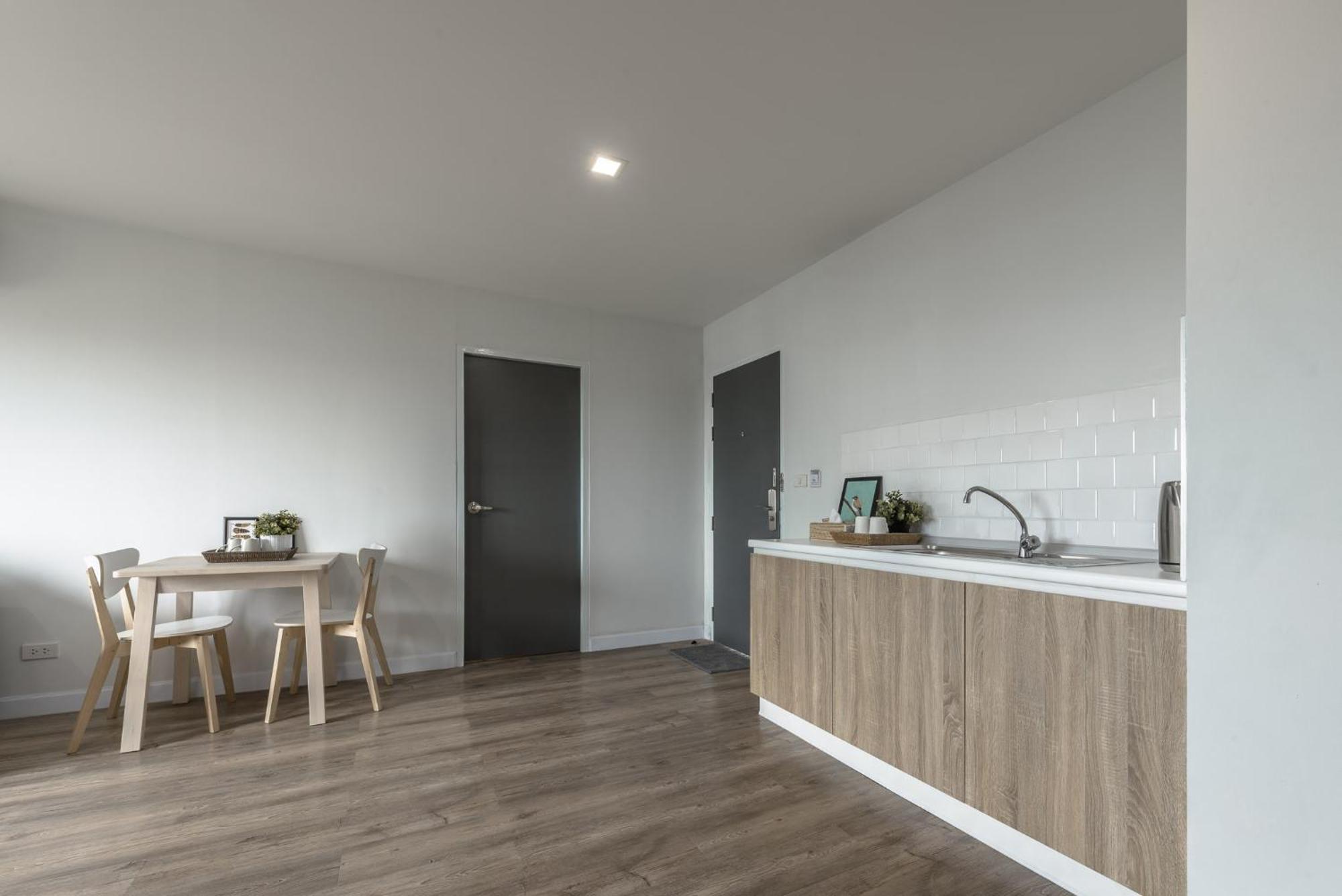 Carnation Residence Samut Prakan Dış mekan fotoğraf