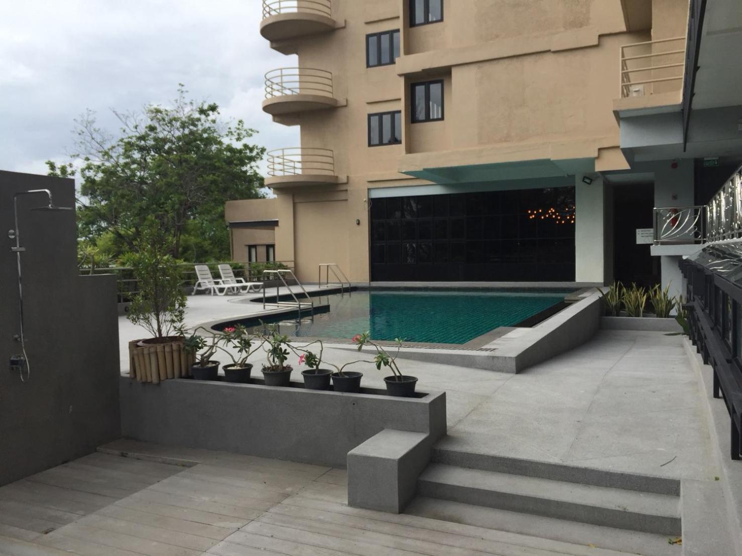 Carnation Residence Samut Prakan Dış mekan fotoğraf